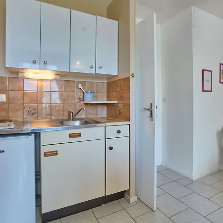 Lumineux 2 Pers, Proche De L'uby, Wifi Gratuit - Fr-1-841-3 Apartament *
